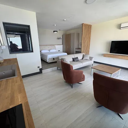 La Appartement *